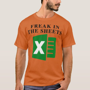 Camiseta Freak nas folhas 6
