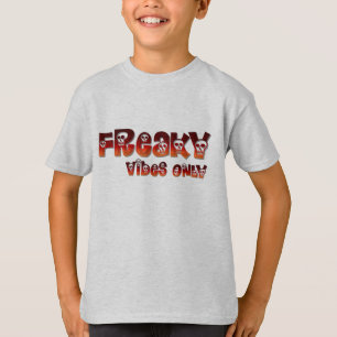 Camiseta "Freaky Vibes Only"-dgn4 por Maaya Prints, Criança