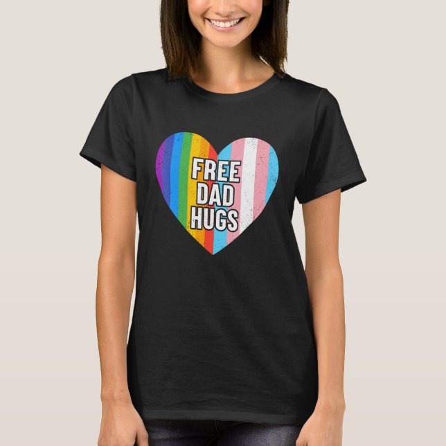 Camiseta Free Dad Hugs Rainbow Heart Lgbt Pride Month (Frente)