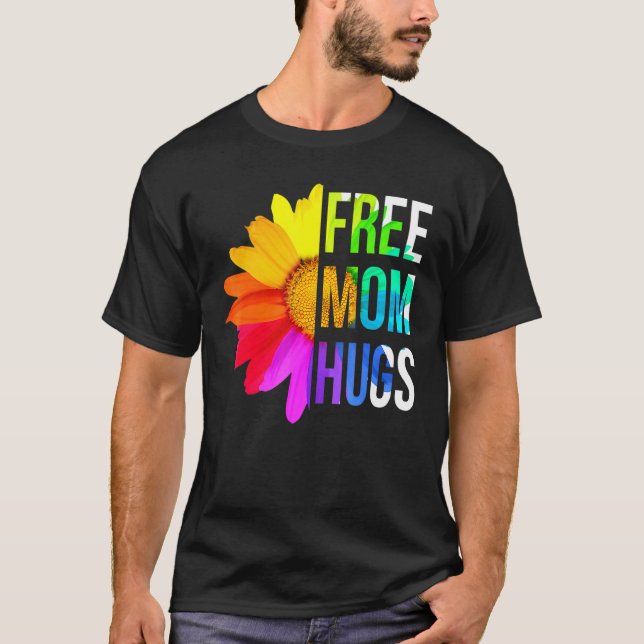 Camiseta Free Mãe Hugs Pride Rainbow Lgbt 2 (Frente)
