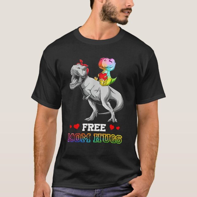 Camiseta Free Mom Hugs Dinosaurus LGBT LGBTQ Pride Month Mo (Frente)