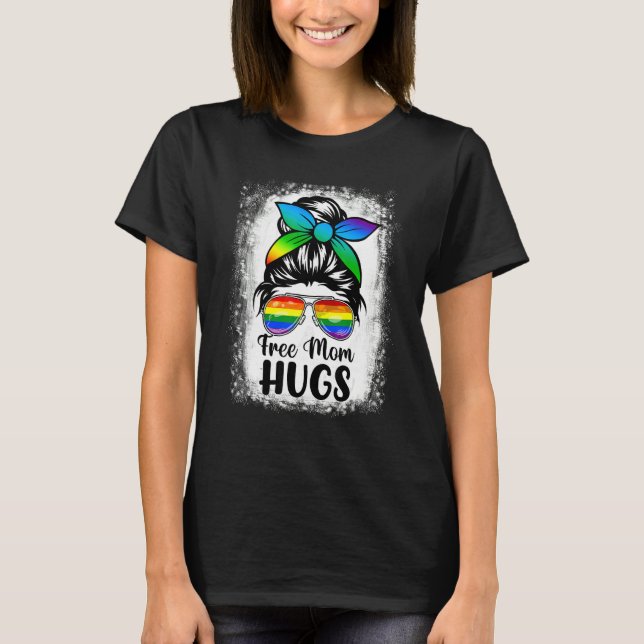 Camiseta Free Mom Hugs Messy Bun Pansexual Pride Rainbow Fl (Frente)