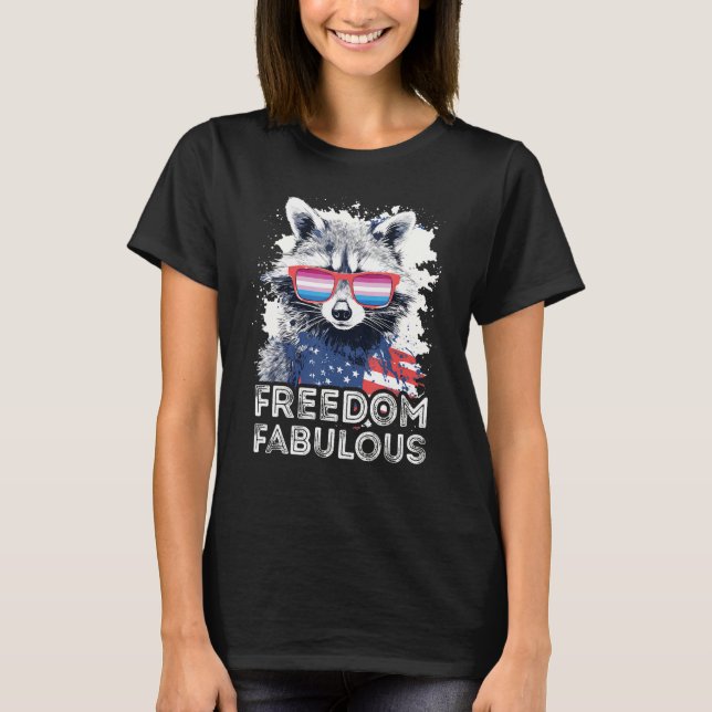 Camiseta Freedom Fabulous  Raccoon Bigender Sunglasses Flag (Frente)