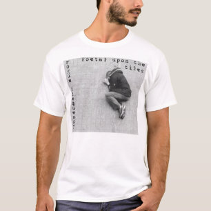 Camiseta Freqüência desonesto - fetal em cima dos azulejo