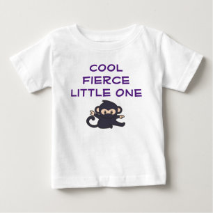 Camiseta Frio Feroz Um Macaco Ninja de Desenho Animado Engr
