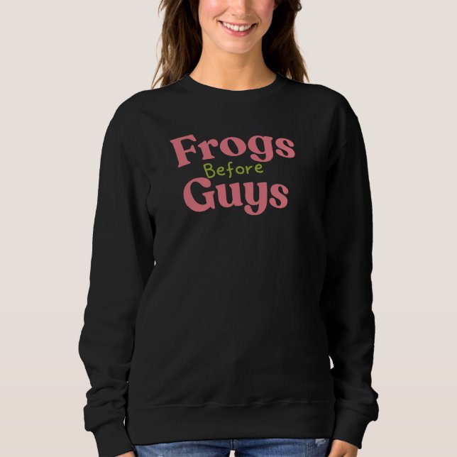 Camiseta Frogs before guys valentine  (Frente)