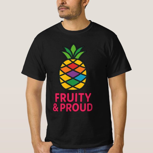 Camiseta FRUITY & PROUD - orgulho lgbtq (Frente)
