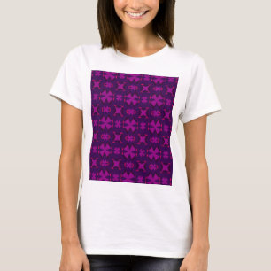 Camiseta Fuchsia Geotech: A Vibrant Abstract Geometric Text
