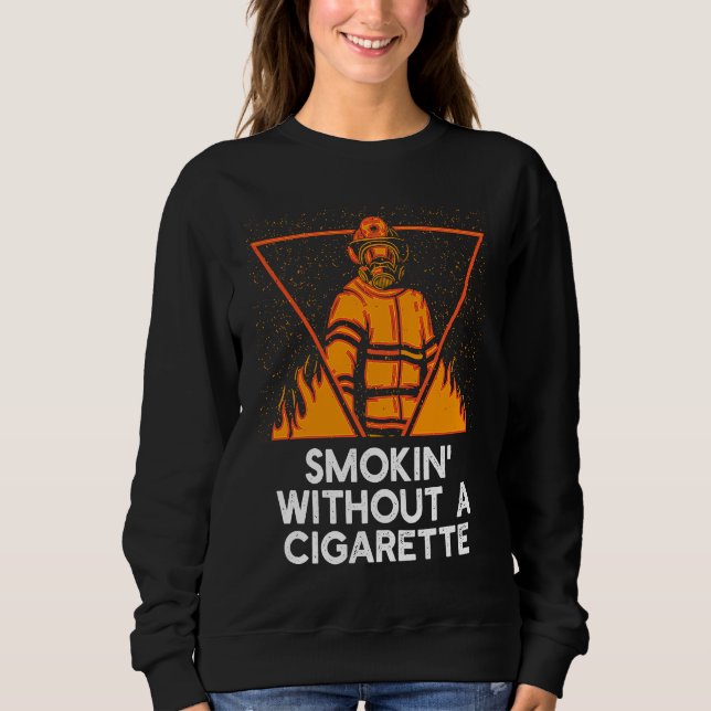 Camiseta Fumando Sem Cigarro Humor de Bombeiro Bombeiro (Frente)