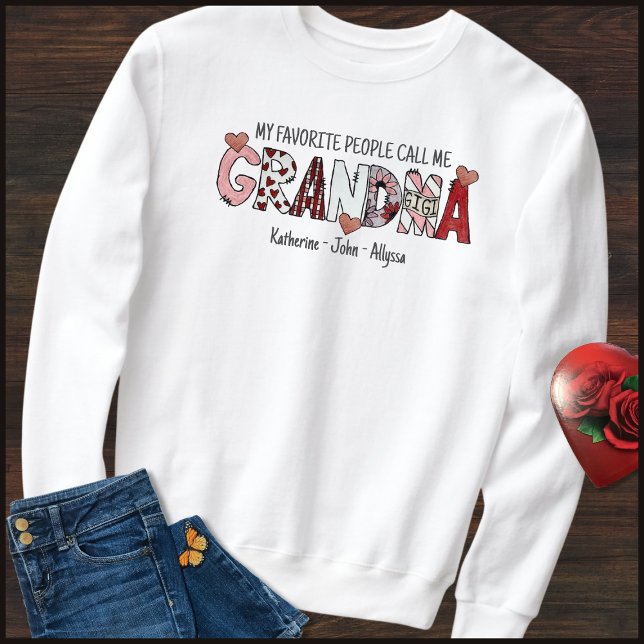 Camiseta Fun Text Kid Names Grandma Valentines Day (Criador carregado)