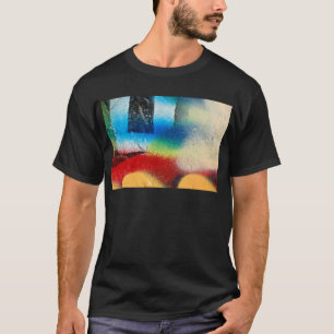 Camiseta fundo abstrato da pintura dos grafites