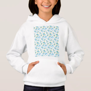 Camiseta fundo branco com flores azuis e borra verde