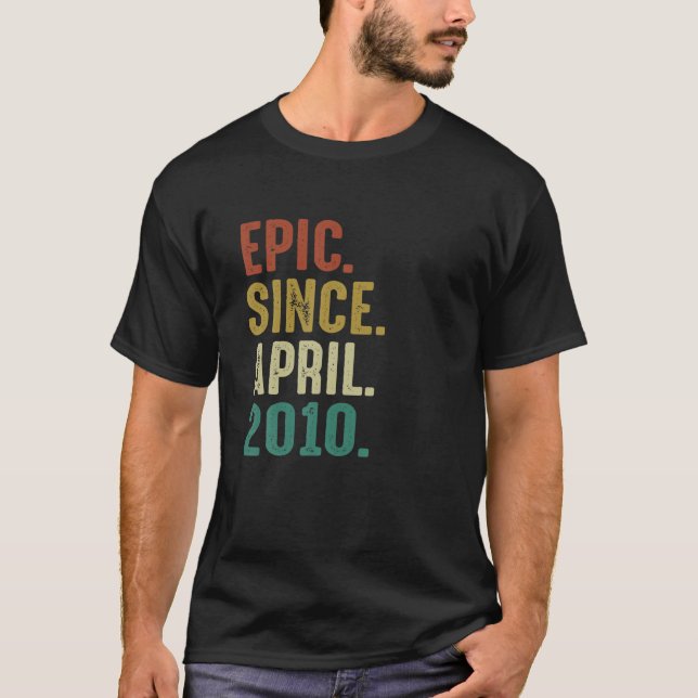Camiseta Funny 12 Year Old Birthday Gifts Epic Since April (Frente)