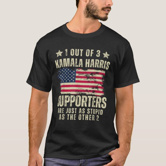 Camiseta Funny Anti Kamala Harris Piada estúpida bandeira a (Frente)