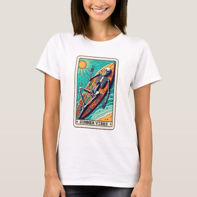Camiseta Funny Beach Summer Vibes Surfboard Skeleton Tarot (Frente)