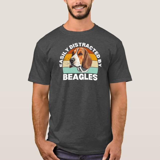 Camiseta Funny Beagle É Facilmente Distraido Por Beagles (Frente)