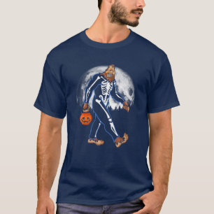 Camiseta Funny Bigfoot Halloween Sasquatch Skeleton