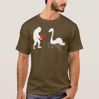 Camiseta Funny Bigfoot Segurando Coração Para Dia de os nam