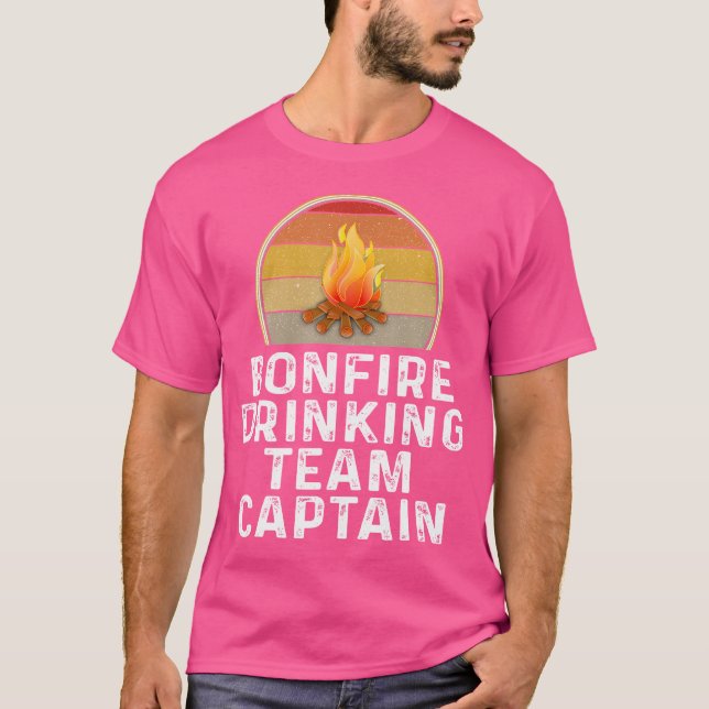 Camiseta Funny Bonfire Equipe Bebendo Capitão Campfire Camp (Frente)
