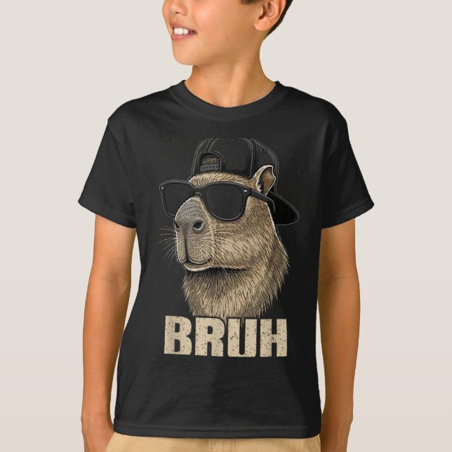 Camiseta Funny Bruh Meme Capybara Lover Cool Sungles For Me (Frente)