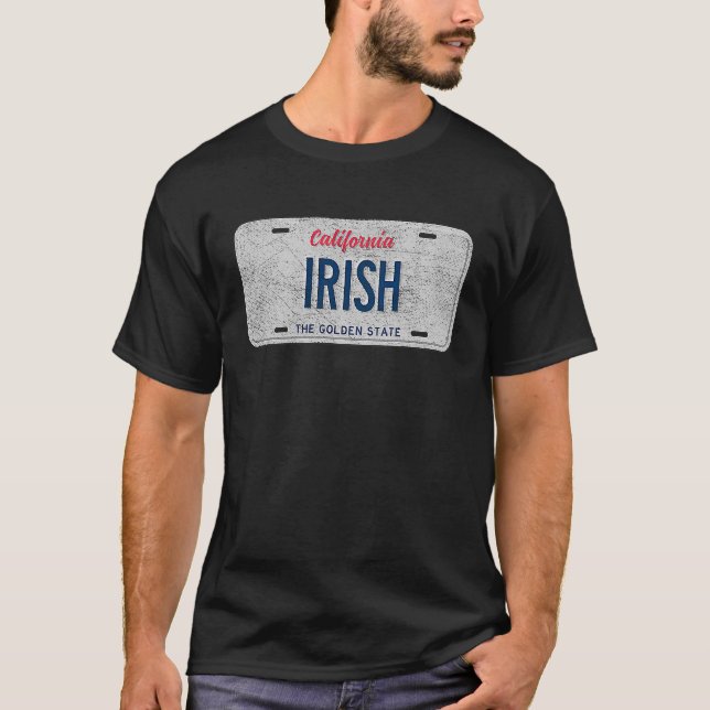 Camiseta Funny CA State Vanity Licate Plate IRISH (Frente)