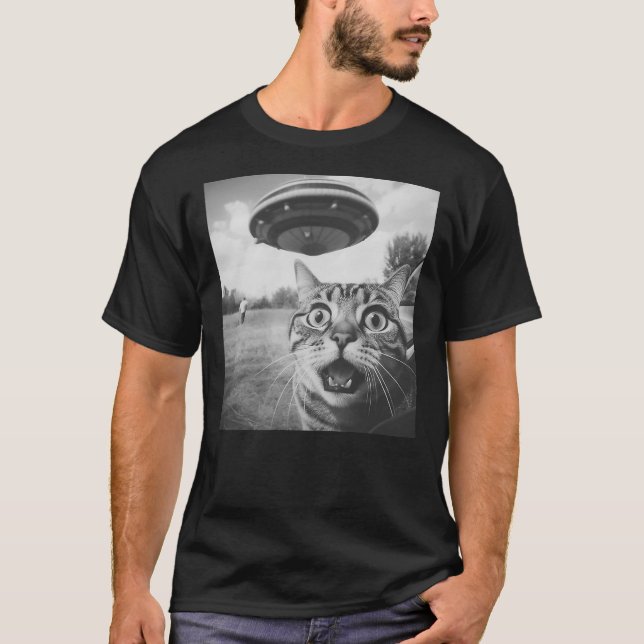 Camiseta Funny Cat Selfie with UFO, Scared Cat Spaceship UF (Frente)