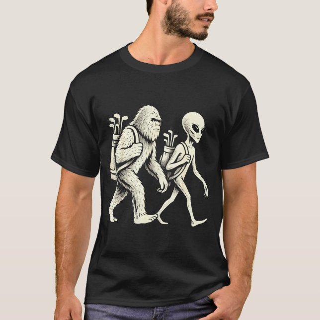 Camiseta Funny Golf Bigfoot Sasquatch Alien Ufo Golfer  (Frente)