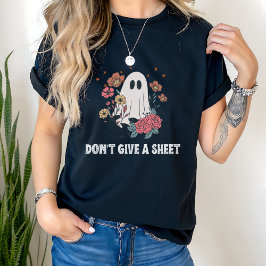 Camiseta Funny Halloween Shirt with Cute Ghost and Flowers