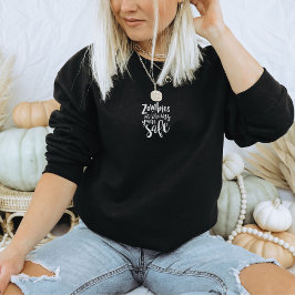 Camiseta Funny Halloween Zombies Eat Brains Humor Sweater