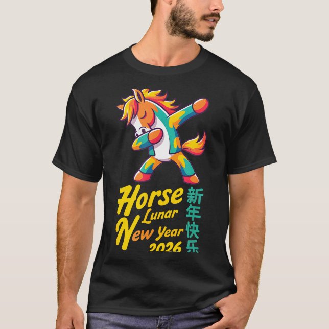 Camiseta Funny Horse Lunar New Year 2026 Dabbing Design  (Frente)