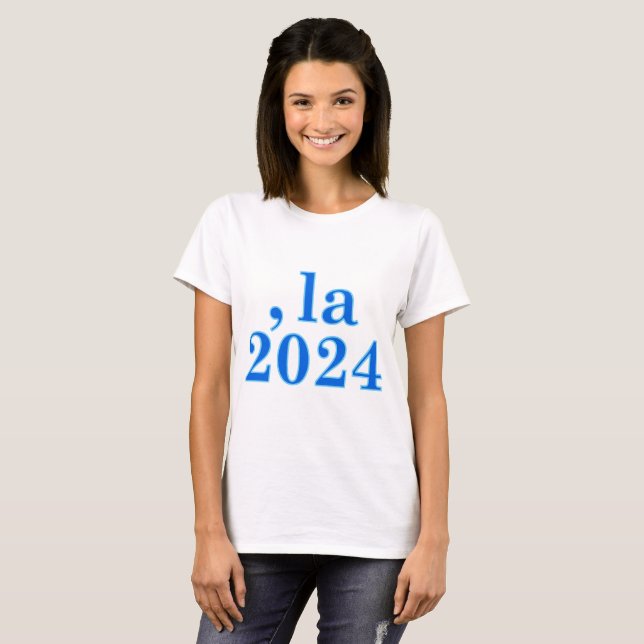 Camiseta Funny Kamala Harris Comma La 2024 (Frente Completa)