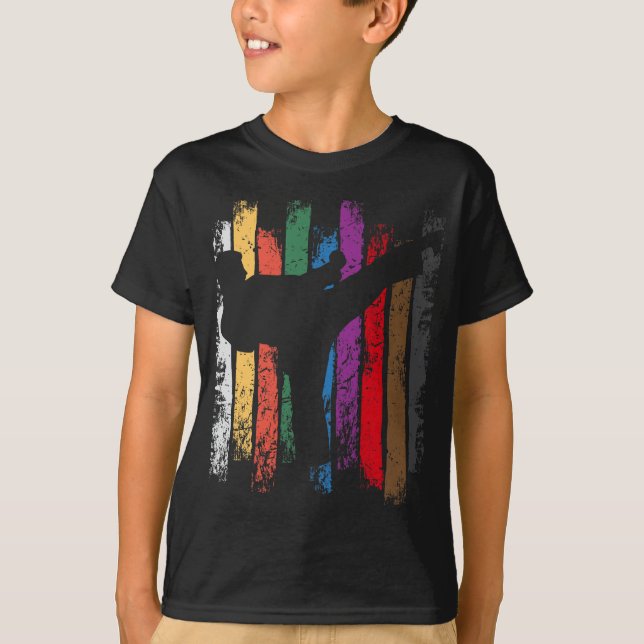 Camiseta Funny Karate Design Karate Belts Silhouettes (Frente)
