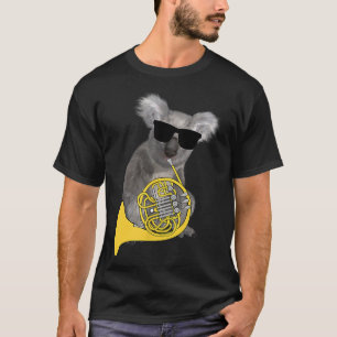 Camiseta Funny Koala Wearing Sunglasses Playing French Horn