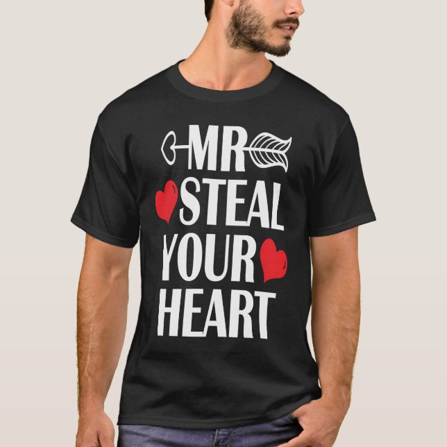Camiseta Funny Mr Steal Your Heart Valentines Day Boys Kids (Frente)