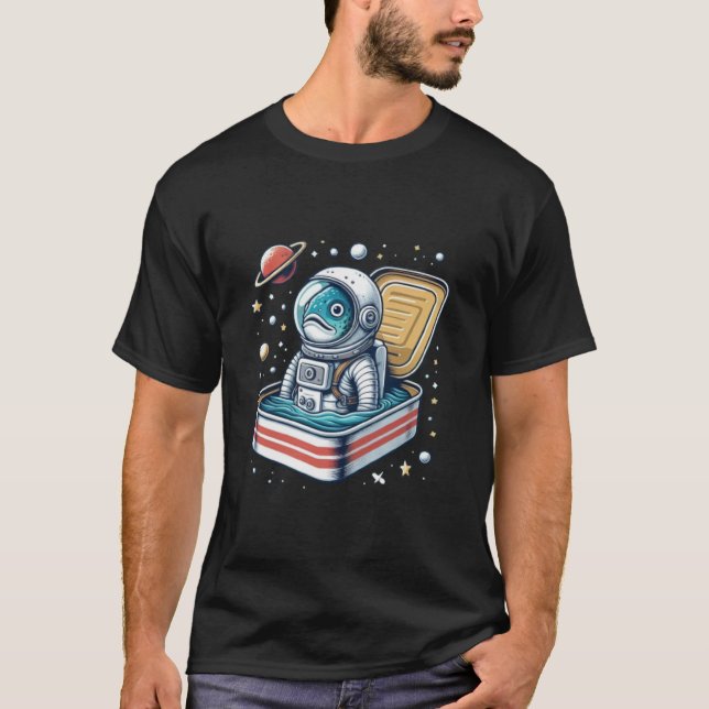 Camiseta  Funny Sardine Astronaut Shirt Retro (Frente)