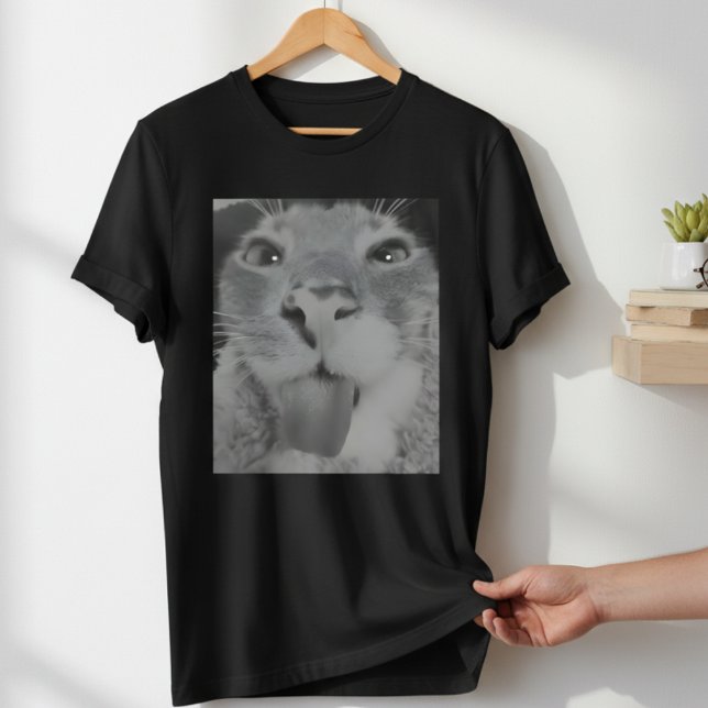 Camiseta Funny Silly Cat Tongue Out Men's Black  (Criador carregado)