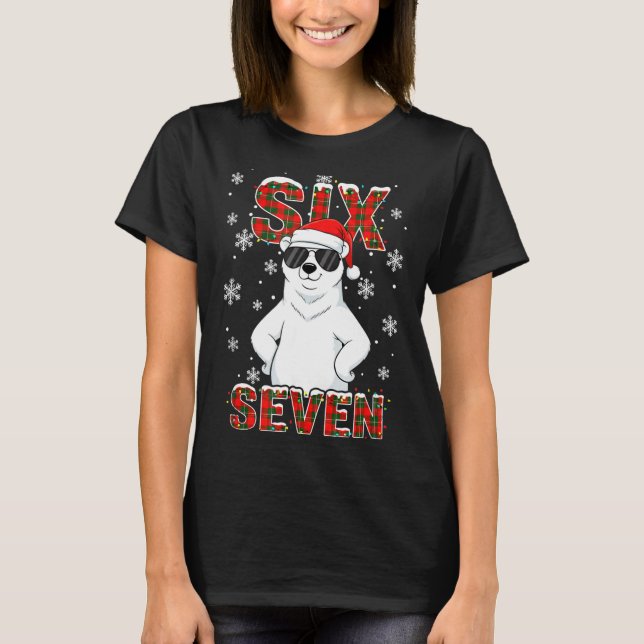 Camiseta Funny Six Seven Lar Bear Christmas 67 Santa Hat Wi (Frente)