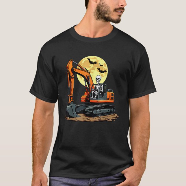 Camiseta Funny Skeleton Driving Excavator Halloween Constru (Frente)