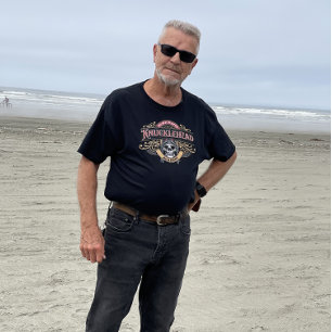 Camiseta Funny Skull Graduation Knucklehead Academy