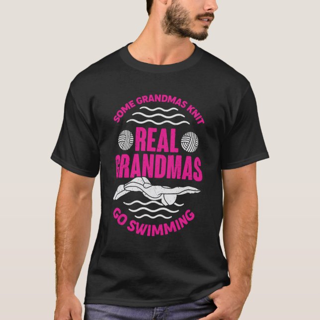Camiseta Funny Swimming Grandma Grandmother Gift (Frente)