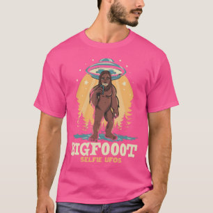 Camiseta Funny Única Selfie De Pé Grande Com Ufos Estranho