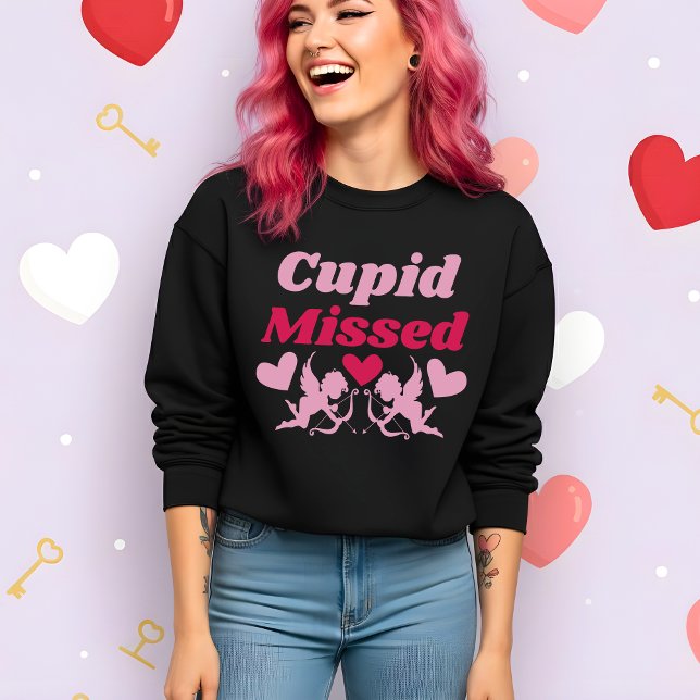 Camiseta Funny Valentine’s Cupid Missed (Criador carregado)