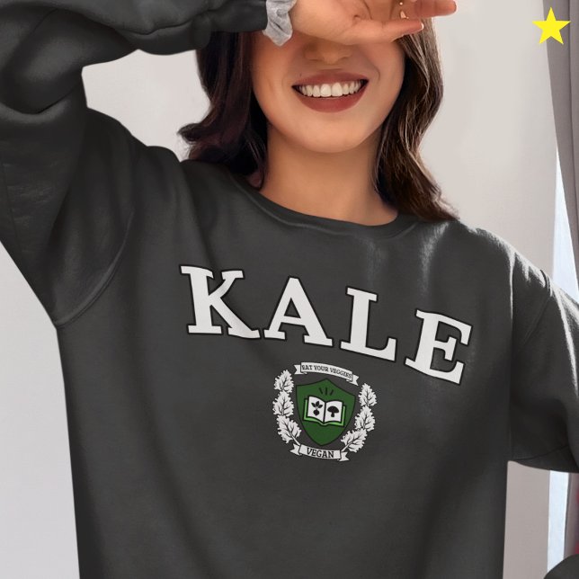 Camiseta Funny Vegan Kale University Logo (Criador carregado)