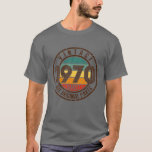 Camiseta Funny Vintage 1970 Retro Birthday Original Parts W<br><div class="desc">Engraçado Vintage 1970, Design de aniversário quase todas as peças originais. Presente perfeito para aniversário de 50, Dia de os namorados, Dia de as mães, Natal, Dia de os pais para esposa, marido, irmã, irmão, Pai, mãe, tia, tio, amigo, Namorada, Namorado, Vista para celebrar seu aniversário, Retro Festa de aniversário....</div>