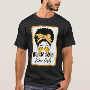 Camiseta Futebol negro Dourado é apenas um amor engraçado n