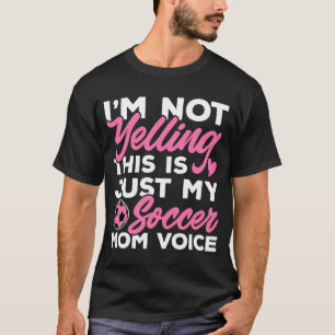 Camiseta Futebol que eu não estou gritando É só minha mãe d