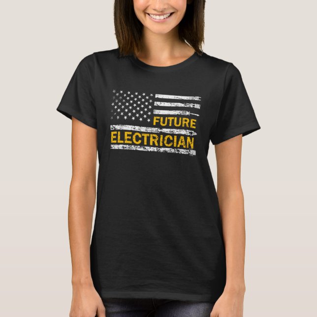 Camiseta Futuro eletricista EUA Flag Voltage Lineman Circui (Frente)