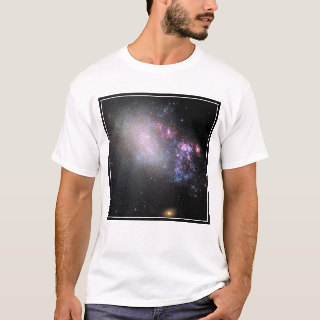 Camiseta Galáxia Irregular Ngc 4485 (Frente)