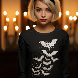 Camiseta Galáxias Brancas e Estrelas do Halloween Voando