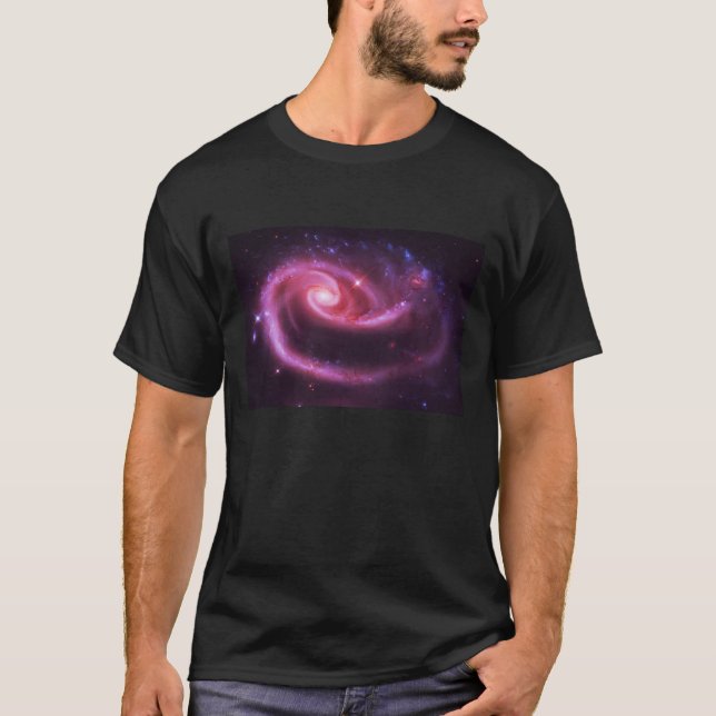 Camiseta Galáxias Rosa (Frente)
